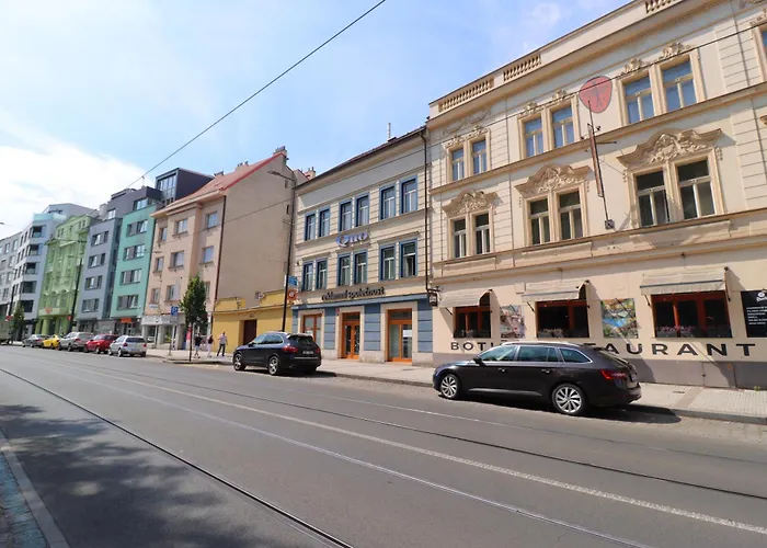 Апартаменты Botic Gardenia Residences