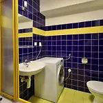 Botic Gardenia Residences 公寓