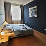 Botic Gardenia Residences 公寓