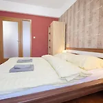 Apartamento Botič Gardenia Residences Praga