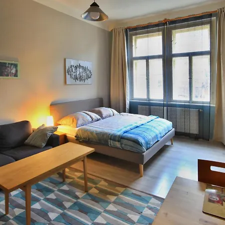 Botic Gardenia Residences *