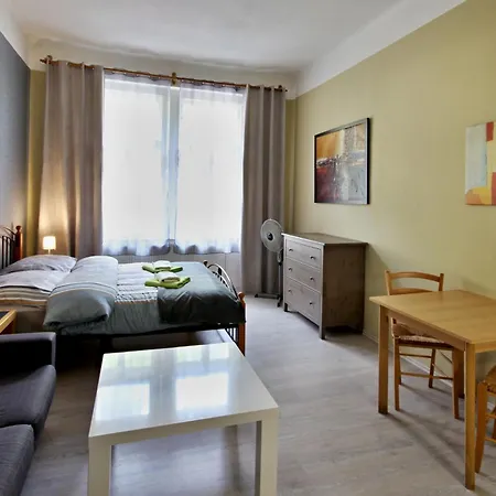 Botic Gardenia Residences * פראג