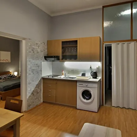 Botic Gardenia Residences פראג