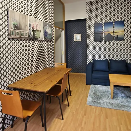 Botic Gardenia Residences פראג