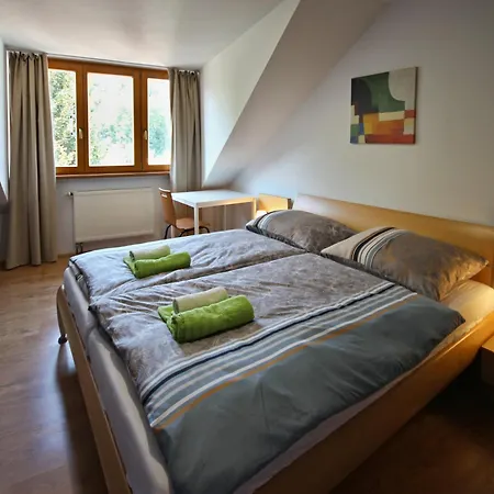 Botic Gardenia Residences דירה