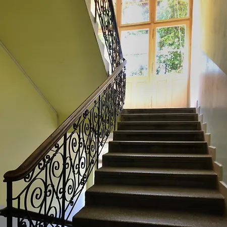 Botic Gardenia Residences